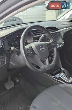 Хэтчбек Opel Corsa-e 2020 в 