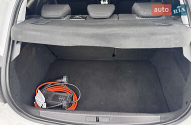 Хэтчбек Opel Corsa-e 2021 в 