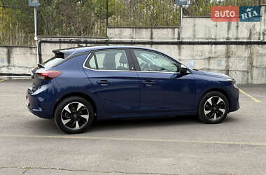Хэтчбек Opel Corsa-e 2021 в 