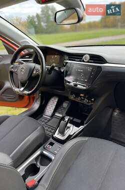 Хэтчбек Opel Corsa-e 2020 в 
