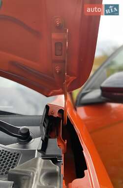 Хэтчбек Opel Corsa-e 2020 в 