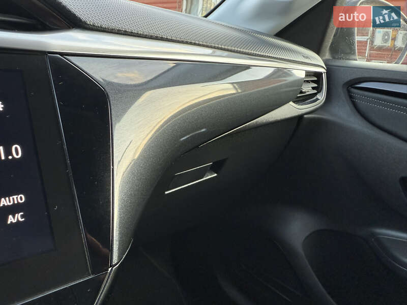 Хетчбек Opel Corsa-e 2020 в Хмельницькому фото 63 Хетчбек Opel Corsa-e 2020 в Хмельницькому