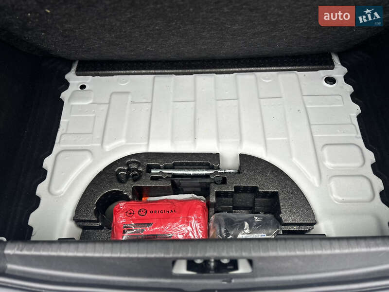 Хэтчбек Opel Corsa-e 2021 в Хмельницком