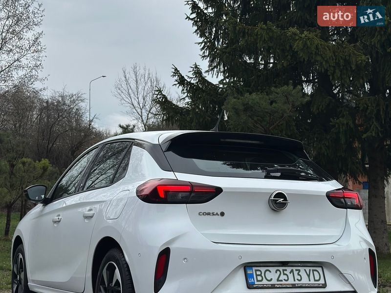 Хетчбек Opel Corsa-e 2021 в Львові