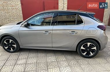 Хэтчбек Opel Corsa-e 2021 в Киеве