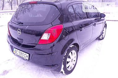 Хэтчбек Opel Corsa 2010 в Львове