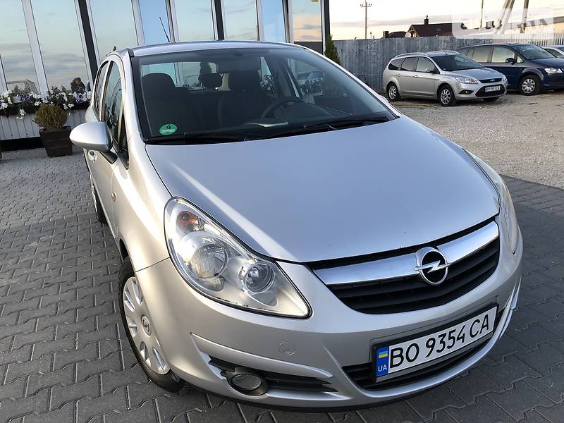 Хэтчбек Opel Corsa 2007 в Тернополе