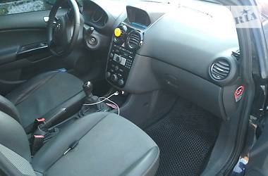 Хетчбек Opel Corsa 2009 в 