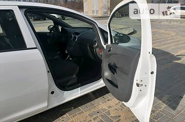 Хэтчбек Opel Corsa 2008 в Черкассах