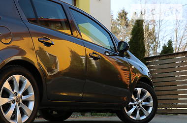 Хэтчбек Opel Corsa 2013 в Трускавце