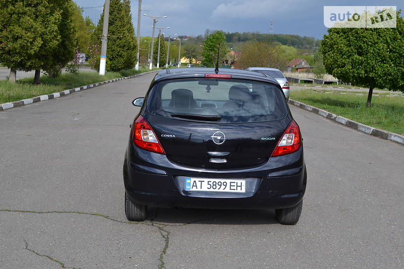 Хетчбек Opel Corsa 2009 в Калуші