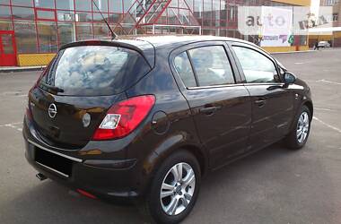 Хэтчбек Opel Corsa 2014 в Житомире