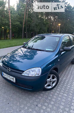 Купе Opel Corsa 2002 в Киеве