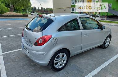 Хэтчбек Opel Corsa 2007 в Луцке