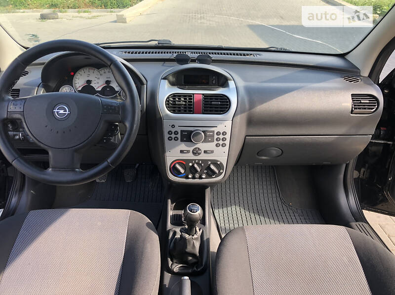 Хэтчбек Opel Corsa 2006 в Коломые