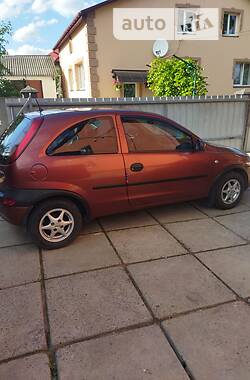 Хетчбек Opel Corsa 2001 в Львові