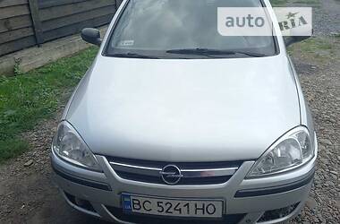 Хэтчбек Opel Corsa 2004 в Львове