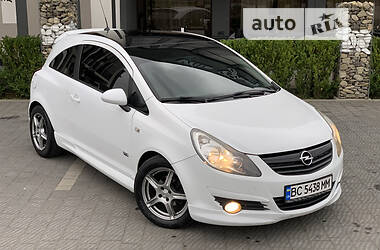 Хэтчбек Opel Corsa 2010 в Стрые