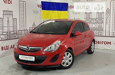 Хетчбек Opel Corsa 2012 в Києві