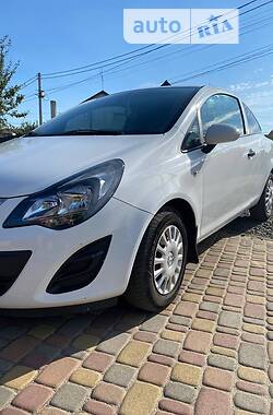 Хетчбек Opel Corsa 2014 в Камені-Каширському