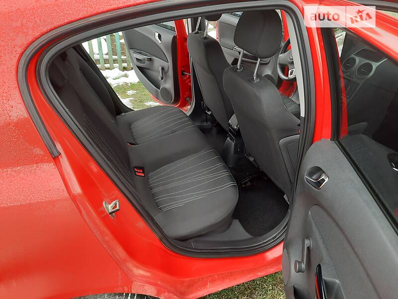 Хэтчбек Opel Corsa 2006 в Ивано-Франковске фото 7 Хэтчбек Opel Corsa 2006 в Ивано-Франковске