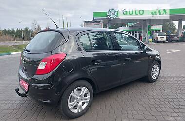 Хетчбек Opel Corsa 2009 в Бродах