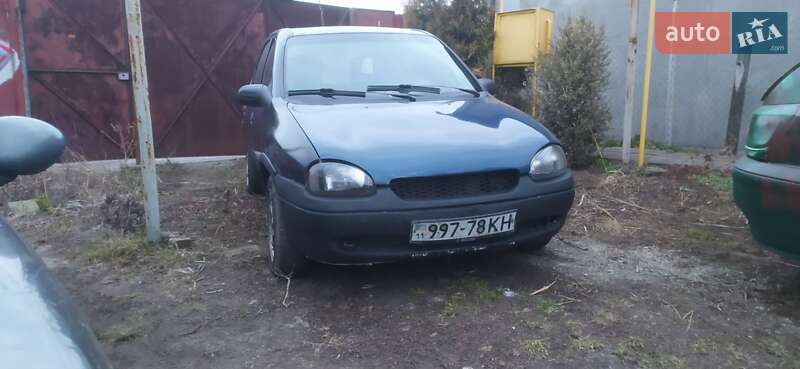 Хетчбек Opel Corsa 1994 в Києві фото 2 Хетчбек Opel Corsa 1994 в Києві