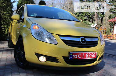 Хэтчбек Opel Corsa 2008 в Трускавце