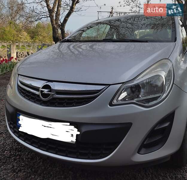 Хэтчбек Opel Corsa 2012 в Саврани фото 2 Хэтчбек Opel Corsa 2012 в Саврани