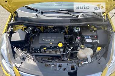 Хэтчбек Opel Corsa 2013 в 