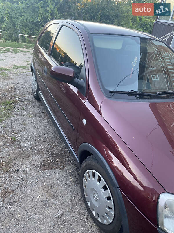 Хетчбек Opel Corsa 2002 в Вінниці