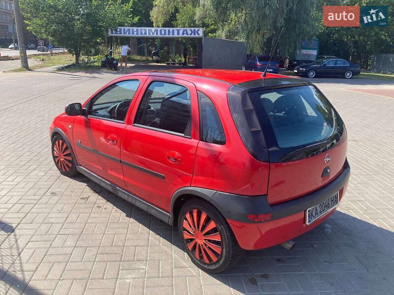 Хетчбек Opel Corsa 2001 в Києві