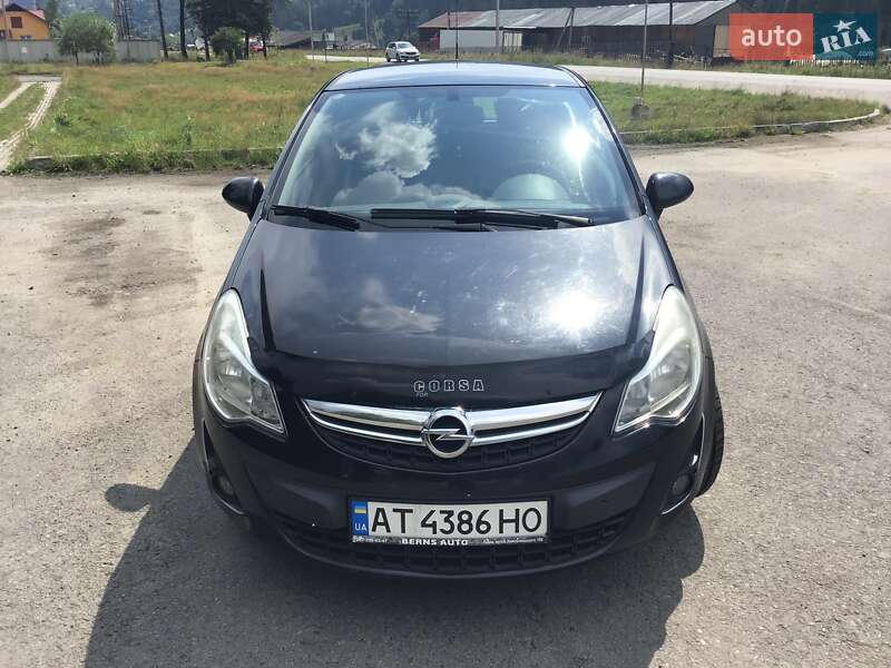 Хэтчбек Opel Corsa 2012 в Верховине фото 3 Хэтчбек Opel Corsa 2012 в Верховине