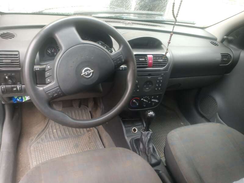 Хетчбек Opel Corsa 2001 в Львові