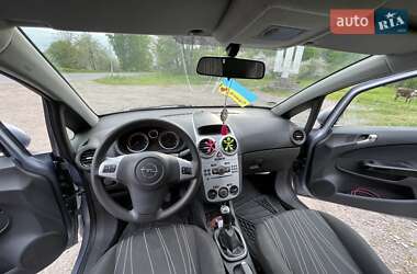 Хэтчбек Opel Corsa 2008 в 