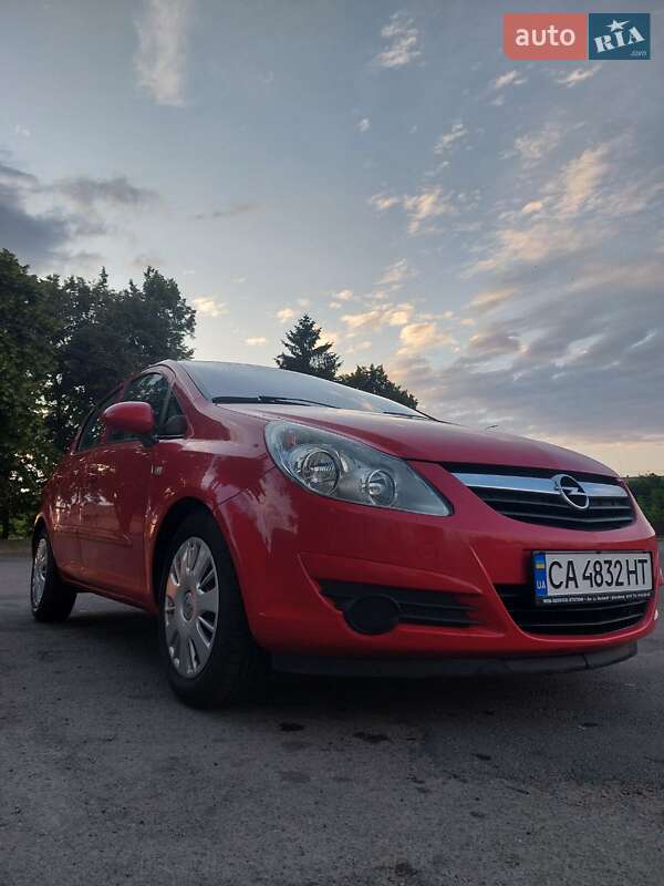 Хетчбек Opel Corsa 2007 в Умані