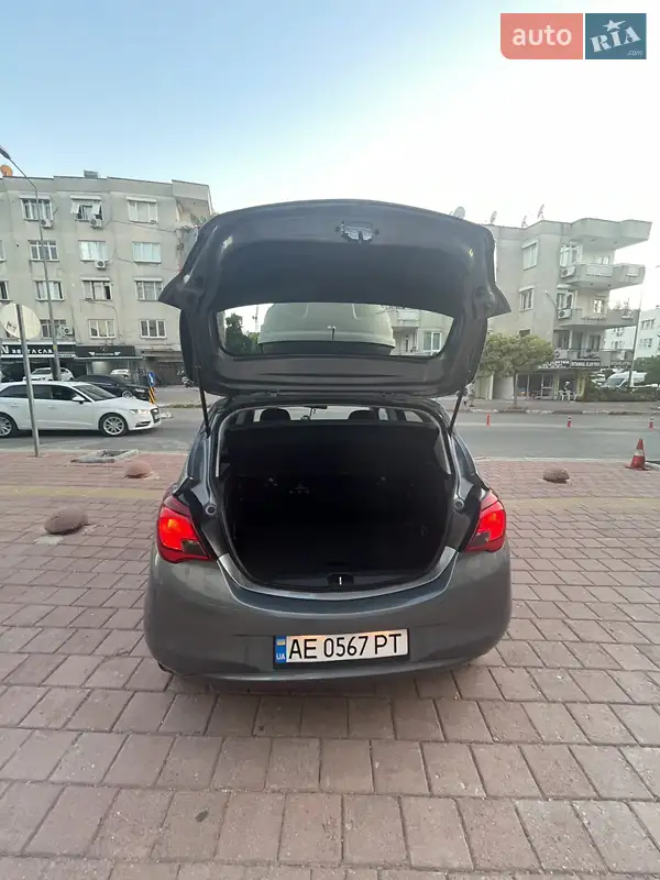 Хэтчбек Opel Corsa 2018 в 
