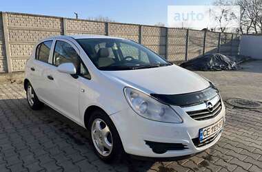 Хэтчбек Opel Corsa 2008 в Новоселице