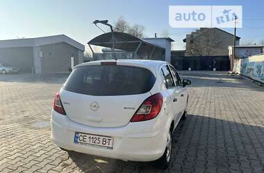 Хэтчбек Opel Corsa 2008 в Новоселице