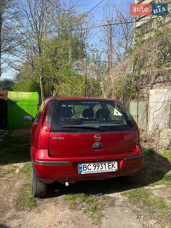 Хэтчбек Opel Corsa 2006 в Львове