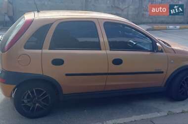 Хэтчбек Opel Corsa 2003 в Обухове