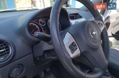 Хэтчбек Opel Corsa 2007 в Ставище