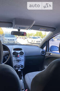 Хетчбек Opel Corsa 2014 в 