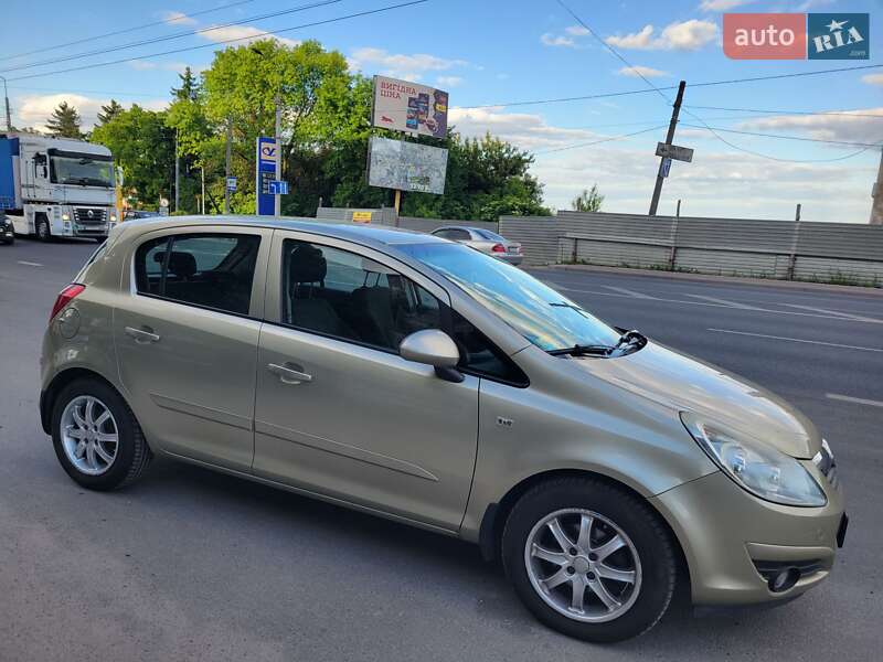 Хетчбек Opel Corsa 2007 в Тернополі