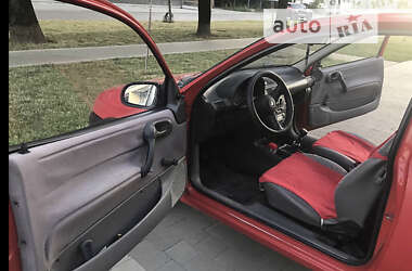 Хэтчбек Opel Corsa 1994 в Ужгороде