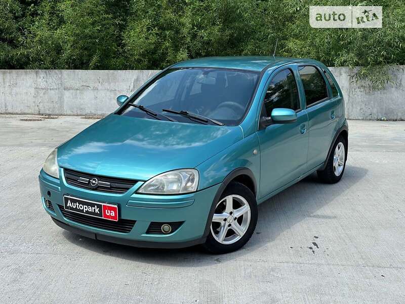 Хетчбек Opel Corsa 2004 в Києві