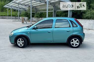 Хетчбек Opel Corsa 2004 в Києві