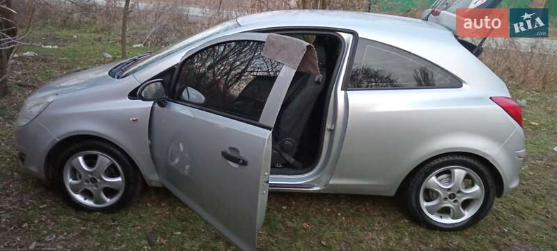 Хетчбек Opel Corsa 2008 в Кам'янець-Подільському