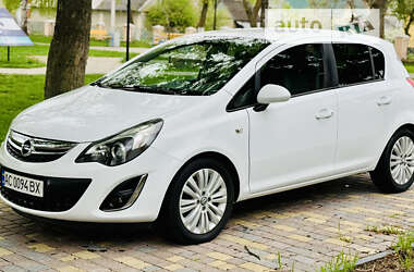 Хетчбек Opel Corsa 2011 в Івано-Франківську