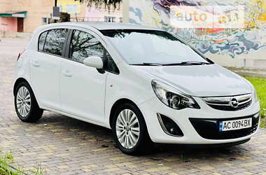 Хетчбек Opel Corsa 2011 в Івано-Франківську